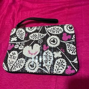 DISNEY‎ Parks VERA BRADLEY Mickey Meets Birdie SEQUIN Shimmer WRISTLET Purse NEW